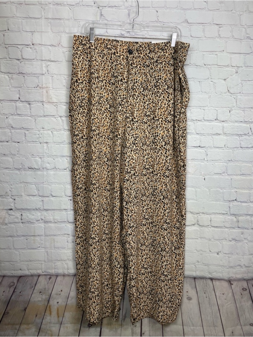 On 34th Leopard Print Wide Leg Tan Brown and Black Causa High Risel Pants 1X